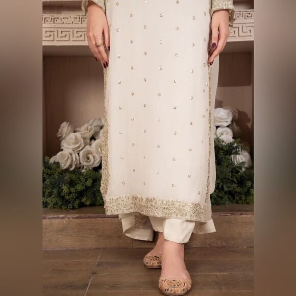 AGHA JAAN PAKISTANI DESIGNER FORMAL DRESS 3 PIECE - Picture 5 of 11